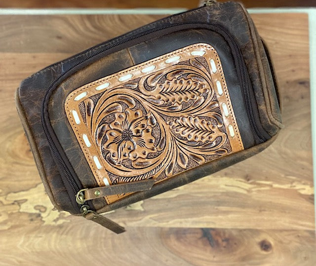 Mens Tooled Shave Bag: Wax Off