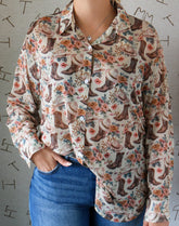 FLORAL BOOT MESH TOP