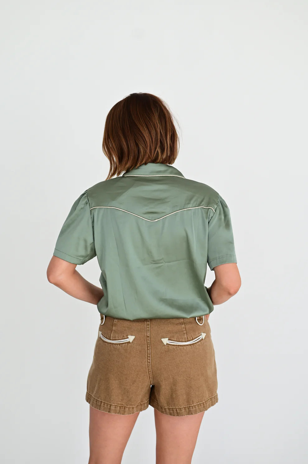 Sage Satin SS Arrow Pearl Snap