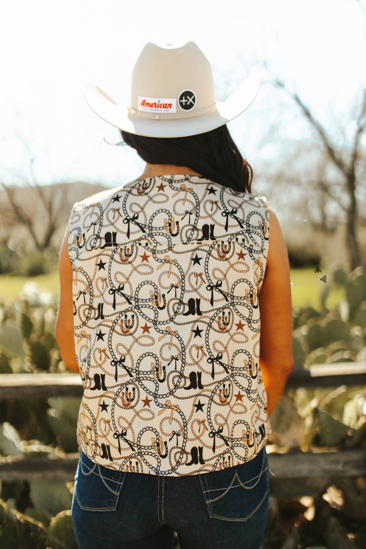 CAMMY: RUSTIC LINKS VEST