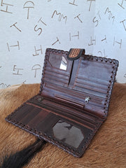LARGE COWHIDE WALLET 1