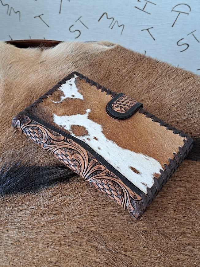 LARGE COWHIDE WALLET 2