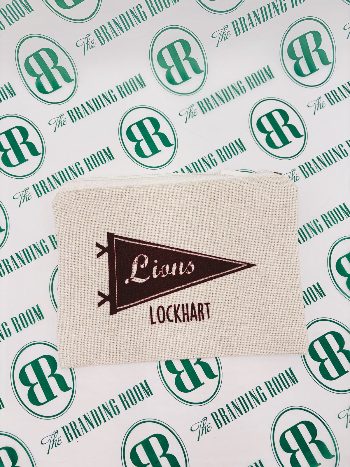 Lockhart Lion Pennant Bag: Accessory Bag