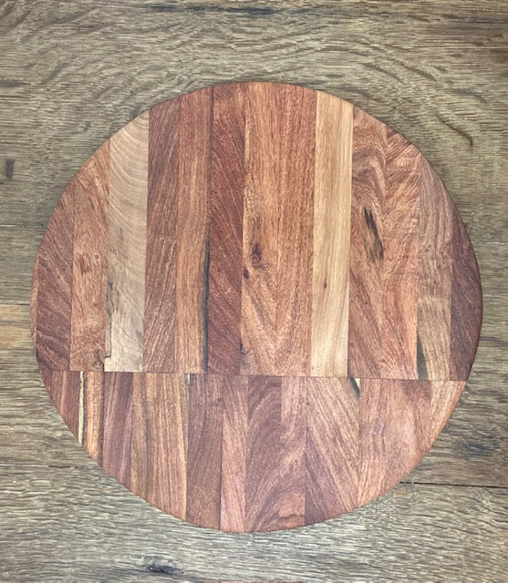Small Round Cutting Board 1