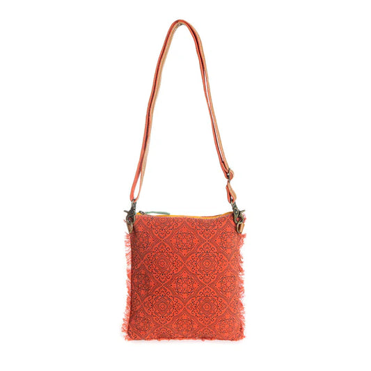 TRIPLE FORK CROSSBODY IN SCARLET