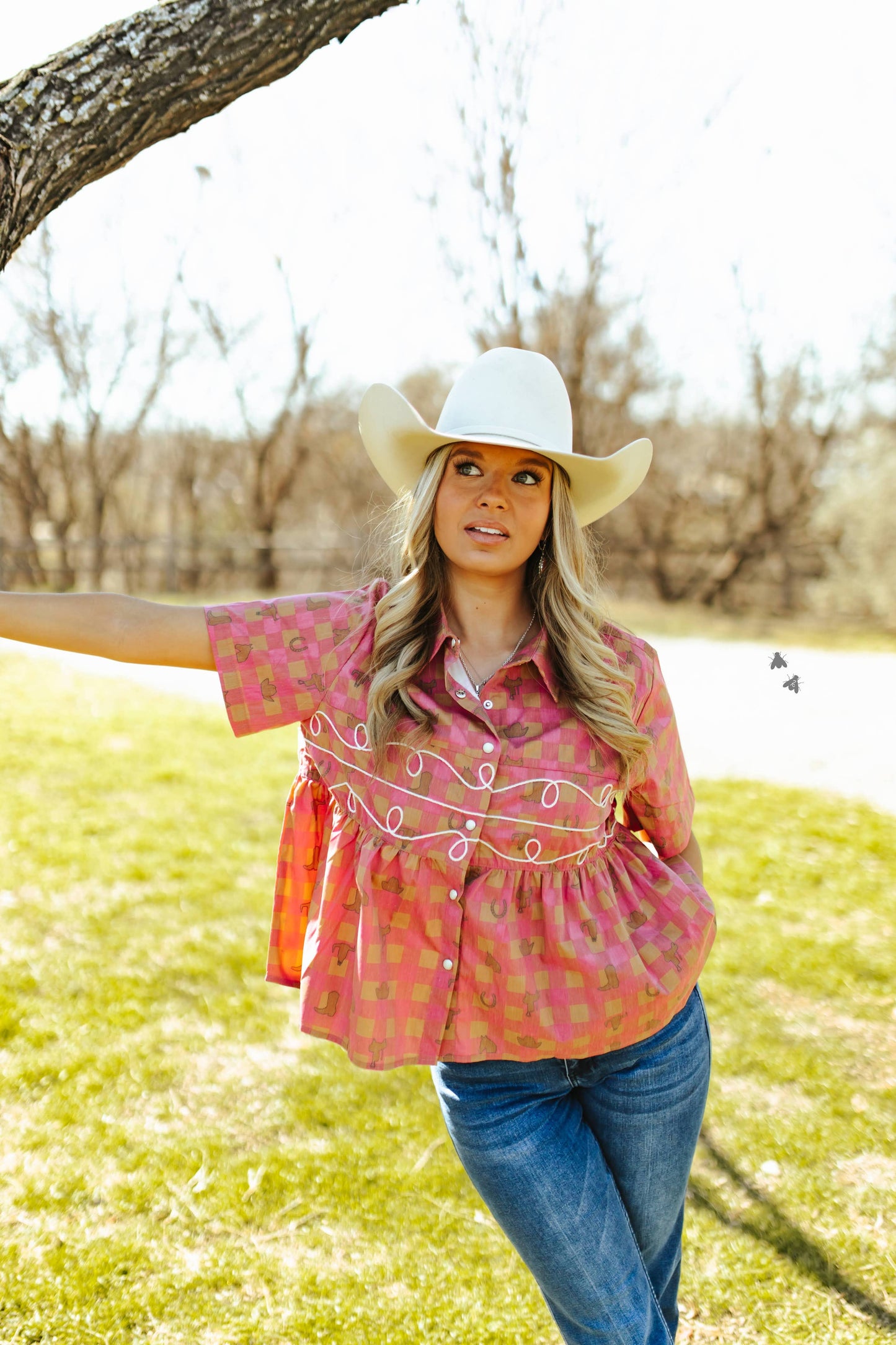SALLY: GIDDY GINGHAM